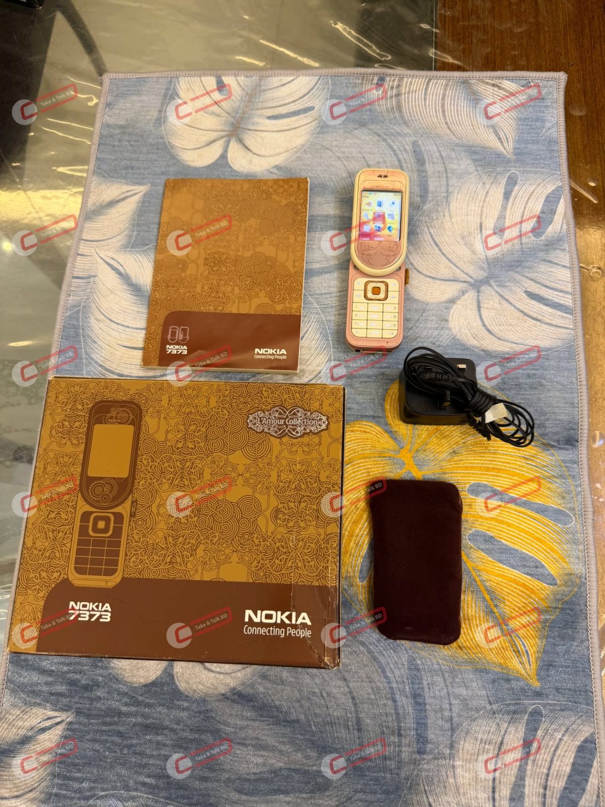 VINTAGE NOKIA 7373 FULL BOXED UK VERSION PINK EDITION (Made in Germany) - Image 4